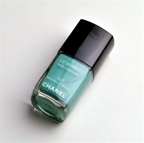 chanel nouvelle vague nail polish|Chanel le vernis colors.